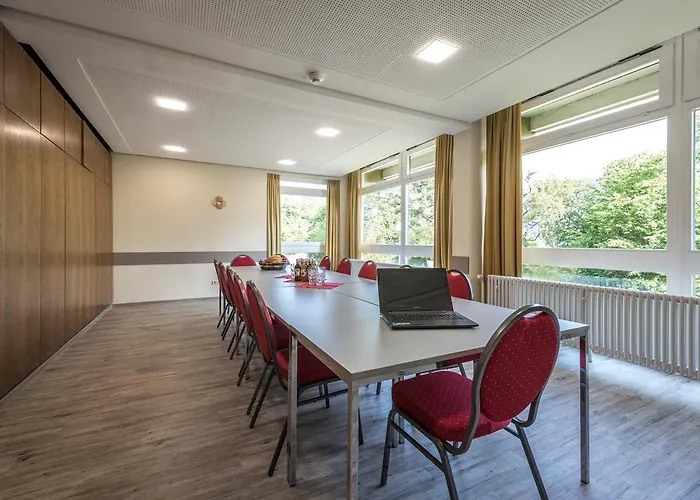 Hotel Kloster Neustadt 2*